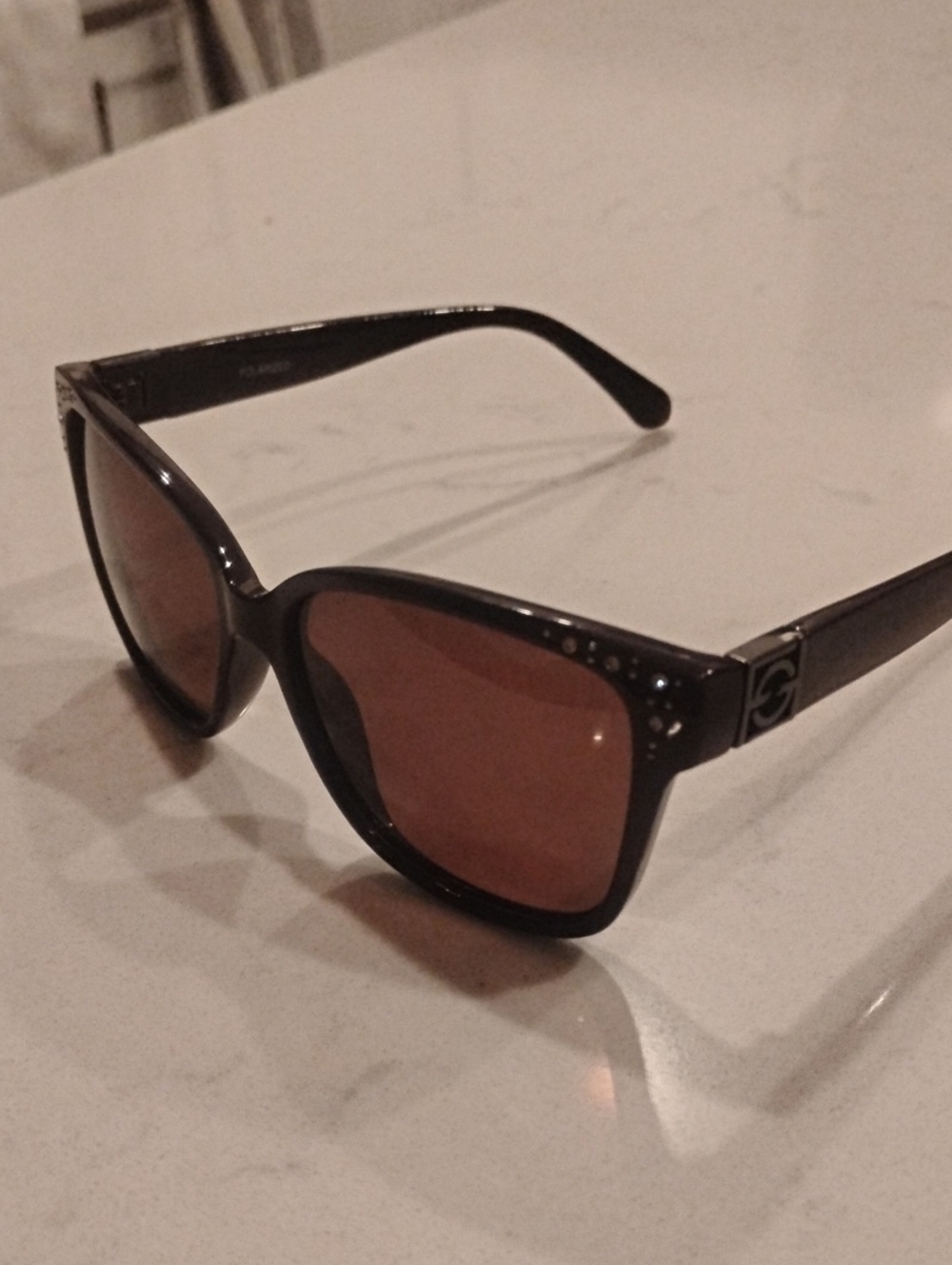 Foster Grant Brown Sunglasses with Brown Lenses